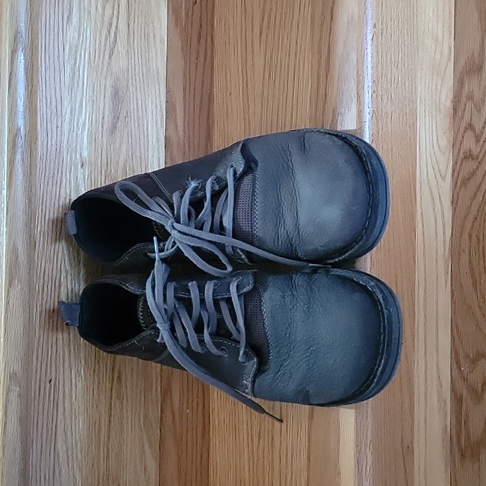 Merrell Boots - Picture 2 of 5